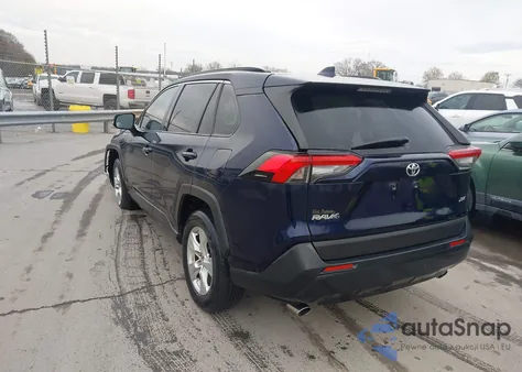 2019 Toyota Rav4 Xle from USA, damaged, VIN JTMW1RFV5KD513061